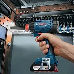 Bosch Professional GDX 180-Lİ 2.0AH Akülü Darbeli Somun Sıkma Makinesi
