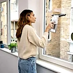 Karcher WV 1 Plus EU Şarjlı Cam Temizleme Makinesi